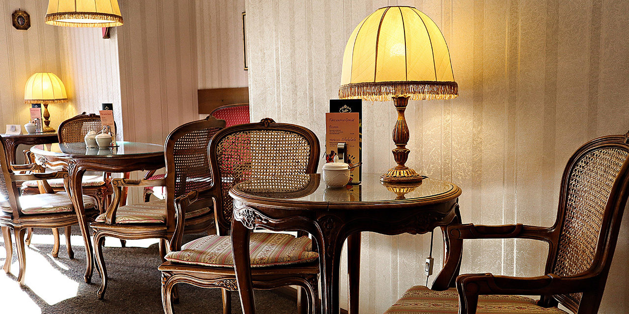 »Ein Dichter-Flaneur. Streiflichter in Chiaroscuro«