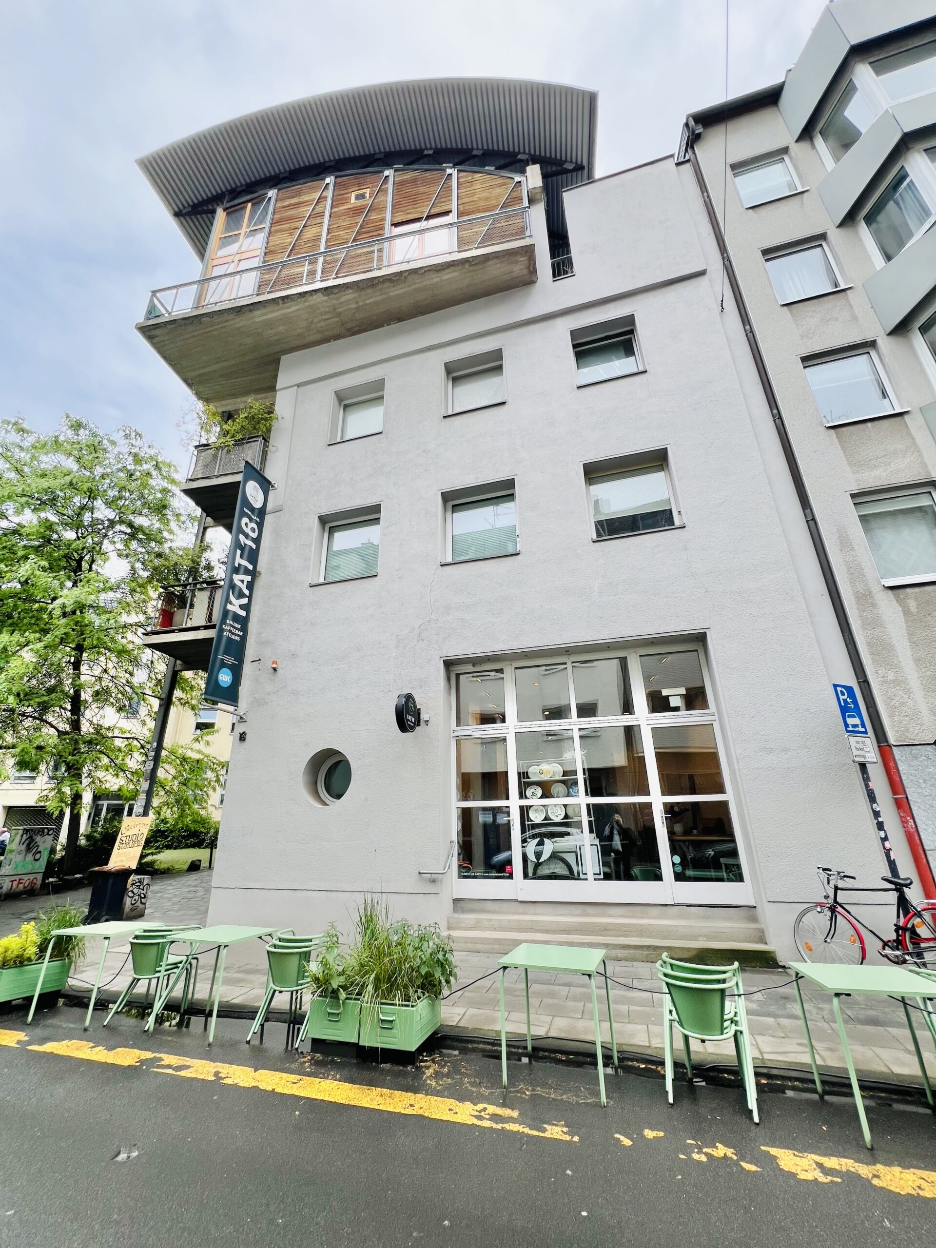 Außenansicht des Kunsthaus KAT18